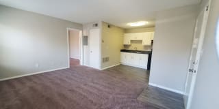 Woodhaven Apartments Gallery 20