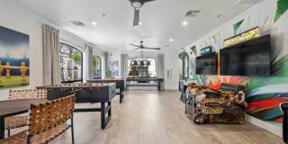 Lazo Gallery 17