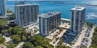 1915 Brickell Ave Gallery 53