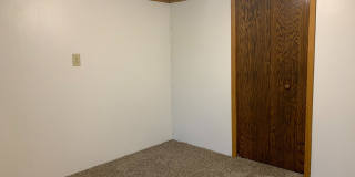 5 Bedroom Across from NDSU!! Gallery 22