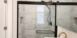 1014 W George Street Gallery 24