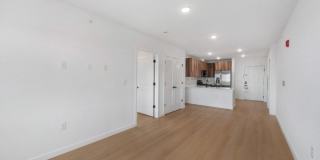 768 Bergen St Gallery 7