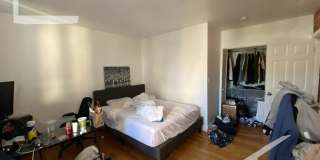 Charming 2 Bedroom-No Broker Fee Gallery 5