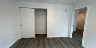 725 W Pratt Gallery 92