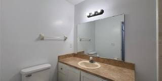 1724 FOXHALL Circle Gallery 16