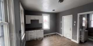 2945 N 23rd St Gallery 26