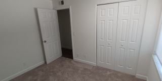 3918 La Mirada Dr N #7 Gallery 40