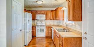 1336 Cameron Court Gallery 5