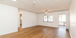 0957 - Xanadu Gallery 18