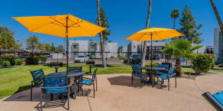 Club Valencia Gallery 21