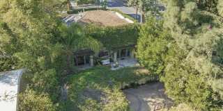 1902 Granville Ave Gallery 52
