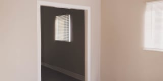 137 South Sheridan Avenue Gallery 2