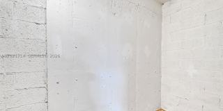1690 SW 27th Ave Gallery 31