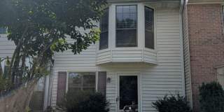 Move-in Ready, Large Bedrooms, In-Unit Laundry Gallery 1