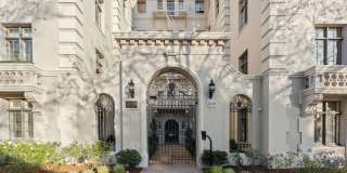 308 N Sycamore Gallery 1