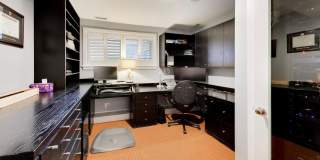 2010 W Bradley Place Gallery 47