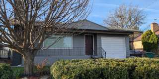 Huge Orchards House with Dream Shop Gallery 1