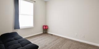 Pet Friendly Three Bedroom with Bonus! Gallery 12