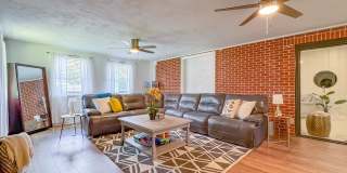 1044 Seminole Drive Gallery 50