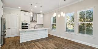 Harborview Townhouse Gallery 14