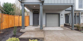 9389 SW Eunice Lane ~ BRAND NEW BUILD! MOVE-IN SPECIAL! 1st Month's Rent FREE! Gallery 1