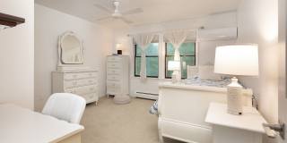 32 Burton Road Gallery 19