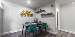 Cobble Oaks Gallery 7