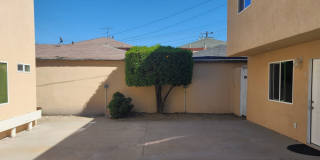 2574 Southern Ave Gallery 21