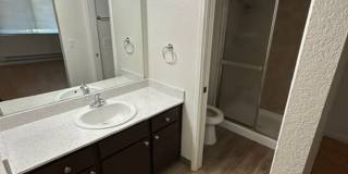 Beautiful 2-Bedroom Apartment in Desirable San Leandro Gated Community, close to BART Gallery 13