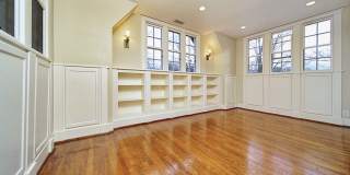 Stunning Tudor-style 4BR/3.5BA home in a prime, unbeatable location! Gallery 22