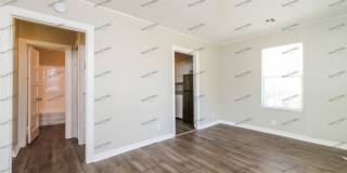1821 North Page Avenue Gallery 5