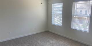 425 Falls Pointe - 1 Gallery 7