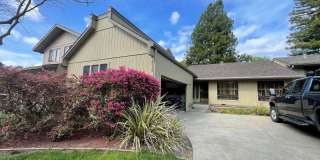 4 Bedroom 2 Bathroom in Northgate, Walnut Creek!! Gallery 1