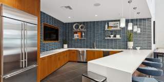 AMLI Uptown Orange Gallery 18