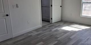 1621 Illinois Street Gallery 13