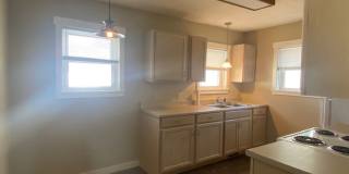 Adorable 2 Bedroom Early August Gallery 6