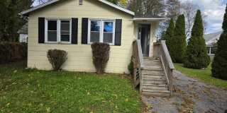 3 Bedroom Single Family House at 303 Melrose Dr Gallery 1