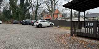 4 Bedroom Downtown Beauty! Gallery 22
