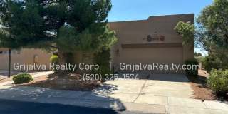 Beautiful 2 BD 2 BA House in the Springs in Green Valley - GVR Included! Gallery 1