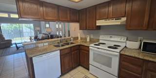 Furnished 2-Bed 2- Bath Condo Gallery 6