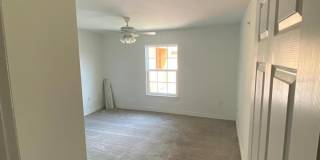 5475 VINELAND ROAD Gallery 8