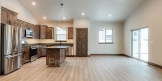 4032 Snowberry Avenue Gallery 1