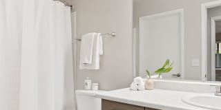 The Grove Gallery 15