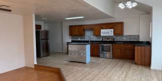 4 Bedroom Home in Historic Central Phoenix | All Utilities Included Gallery 1