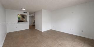 9371 Fontainebleau Blvd Gallery 3