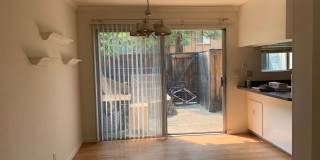 Adorable 3 Bed 1.5 Bath Covell Commons Condo ( fall Rental ) Gallery 12