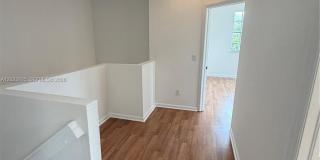 607 NE 21st Ter Gallery 10
