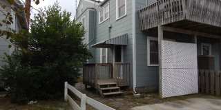 Lower Level, 1 Bedroom Apartment Near Johnnie Mercer's Pier, Includes Utilities and Off Street Parking! Gallery 1