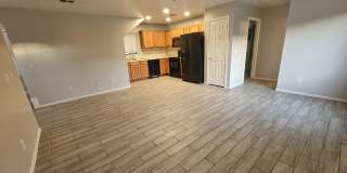 7355 N BLACK CANYON Highway Gallery 2