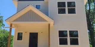 Room in 4 Bedroom Home at Peligreni St Gallery 1